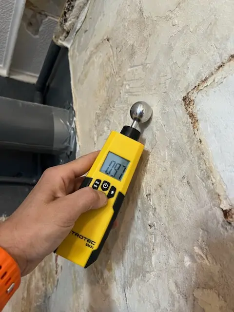 Contrôle de fuite avec appareil de détection sur réseau encastré
